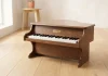Pianoforte giocattolo: guida al Toy Piano