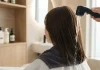Lavare i capelli: come e ogni quanto